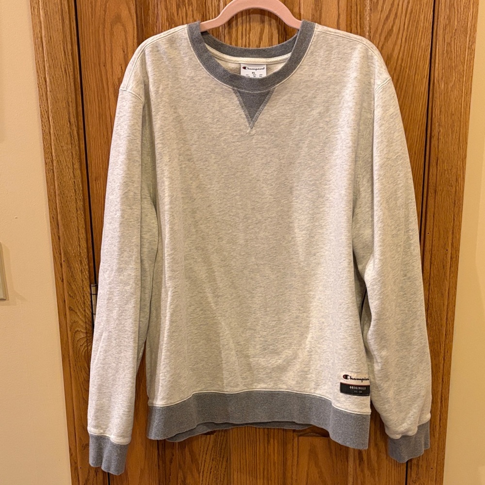 Champion Heather Gray Men's Crewneck Sweater